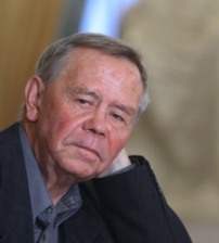 писатель Валентин Распутин 