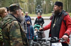 велопаломничество в Левашовскую пустошь 